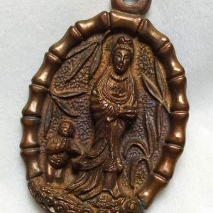 Amulet Bồ Tát Quán Thế Âm - Lp Toh - B.E.2518
