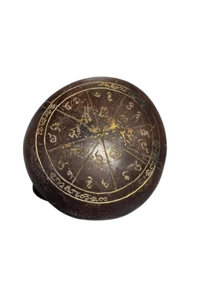 Trái Dừa Một Mắt 2500 Trái Dừa Một Mắt Thần Rahu - Lp Pinak - Mặt Đáy