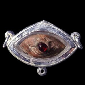Amulet Con Mắt Huyền Bí - Lp Pinak - 2527 - Mặt Sau